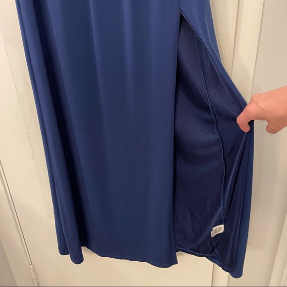 Gorgeous deep royal blue laundry by Shelli Segal gown - Picture 3 of 6